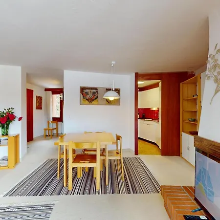 Abitaziun Quadratscha 22 - * 萨梅丹