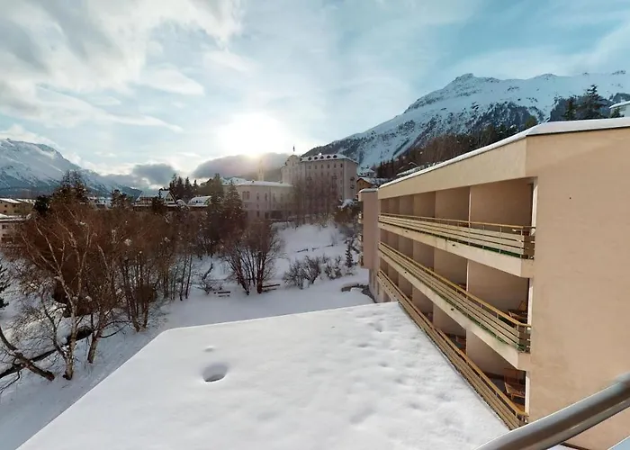 Abitaziun Quadratscha 22 - Daire Samedan